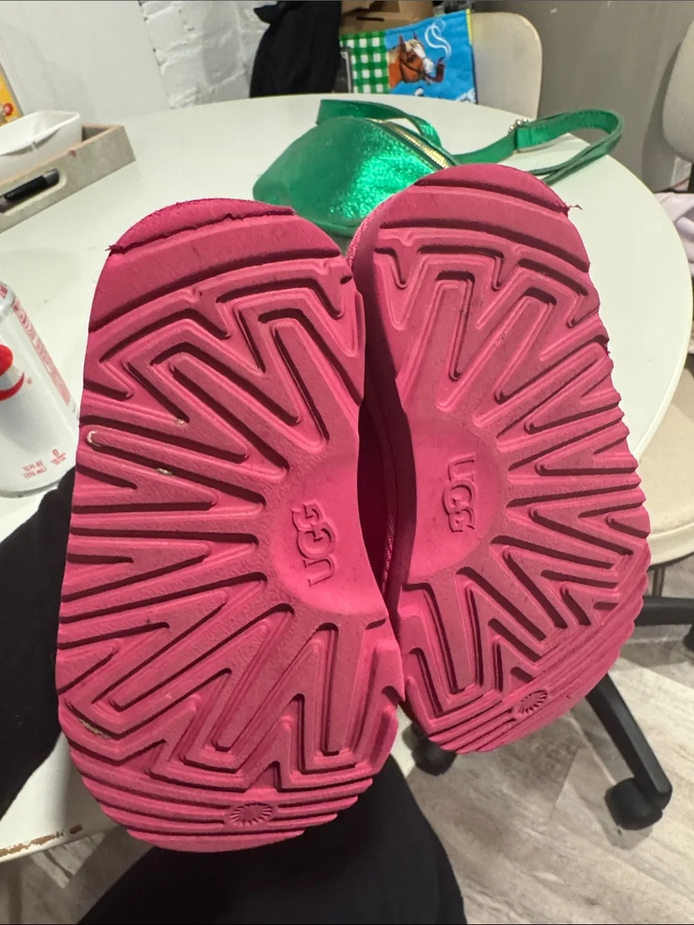 Pink kids Uggs size 7